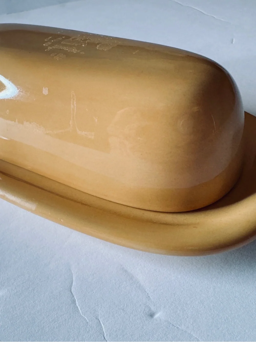 Pottery Barn Ceramic Butter Dish in Light Tan - Men Accessories
